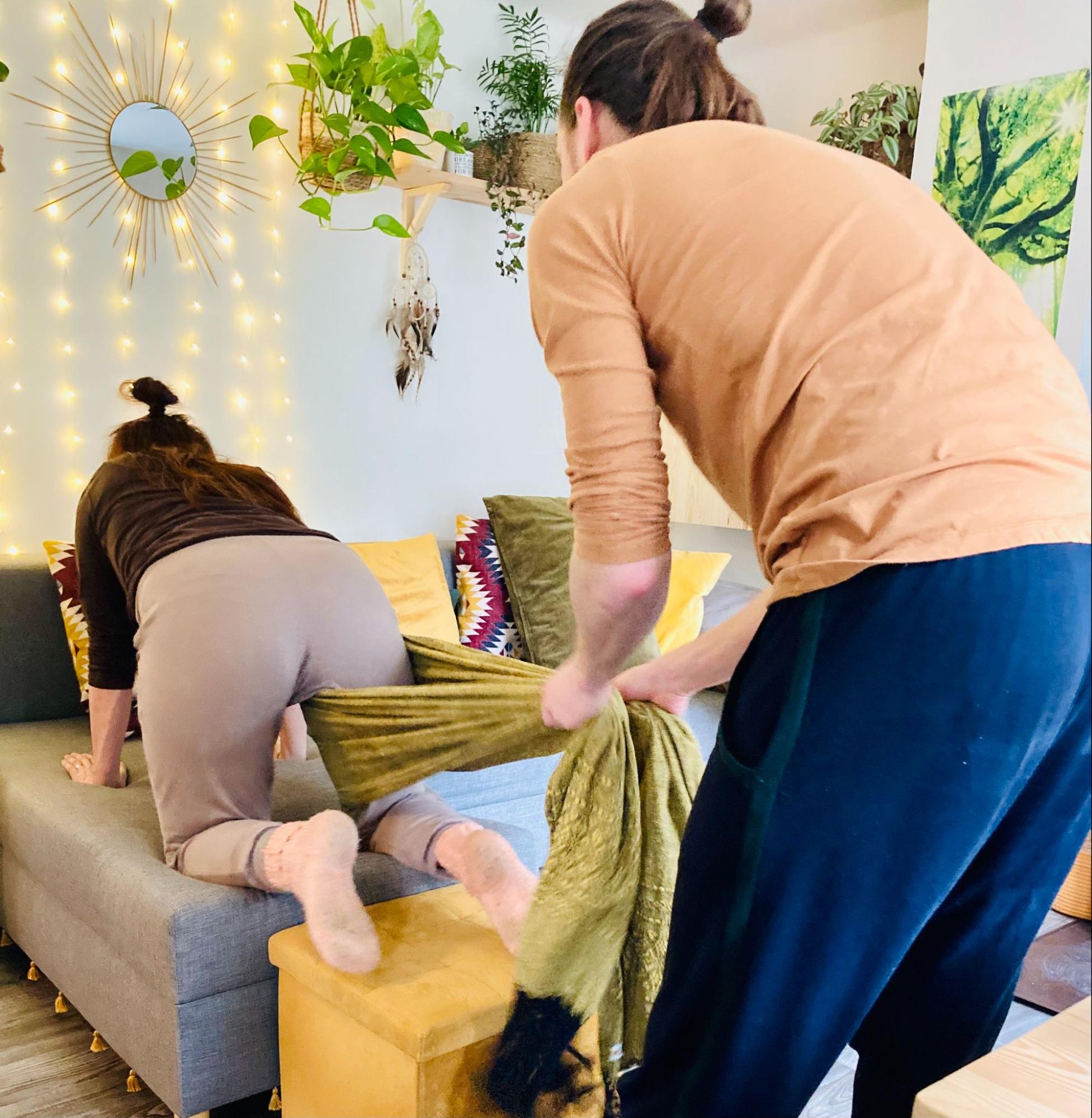 Rebozo shawl techniques